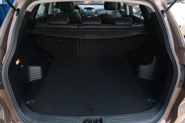 Hyundai ix35  1.6 GDI Trikolor Plus
