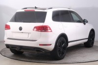 Volkswagen Touareg  3.0 TDI 