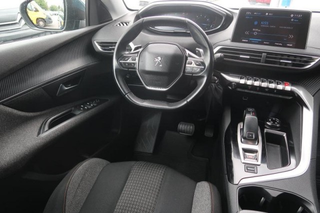 Peugeot 5008  1.6 THP 