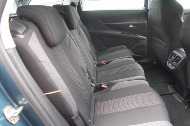 Peugeot 5008  1.6 THP 