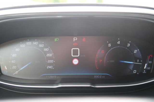 Peugeot 5008  1.6 THP 