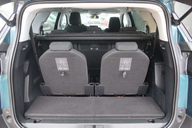 Peugeot 5008  1.6 THP 