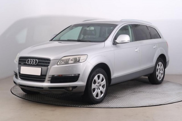 Audi Q7  3.0 TDI 