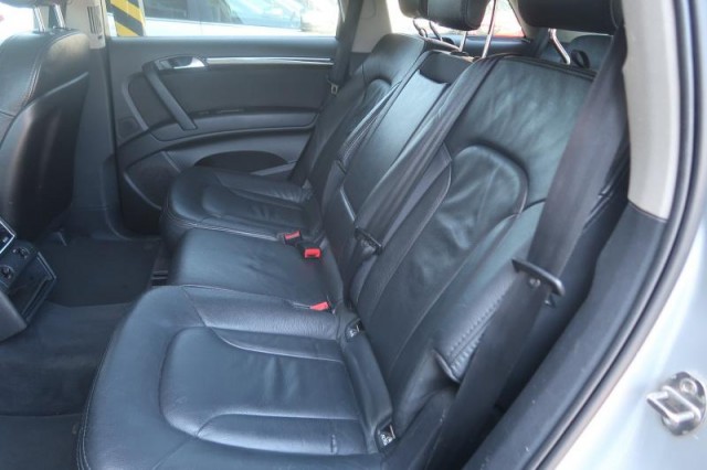 Audi Q7  3.0 TDI 