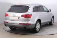 Audi Q7  3.0 TDI 