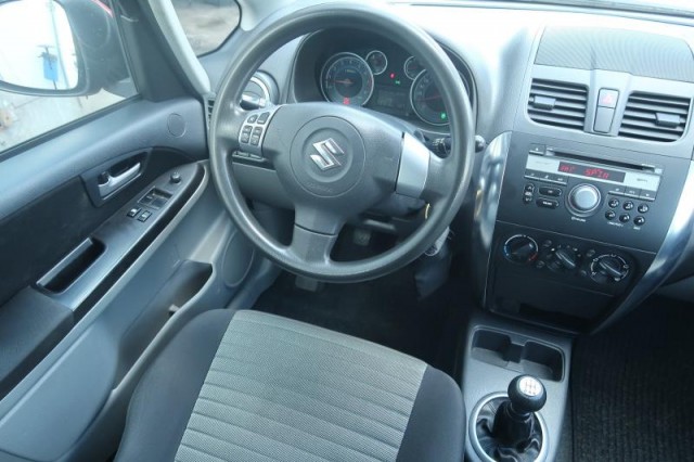 Suzuki SX4  1.6 VVT 