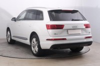 Audi Q7  3.0 TDI 