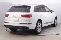 Audi Q7  3.0 TDI 