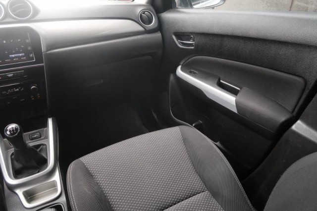 Suzuki Vitara  1.6 VVT Premium