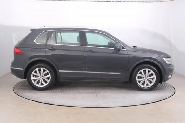 Volkswagen Tiguan  2.0 BiTDI Highline