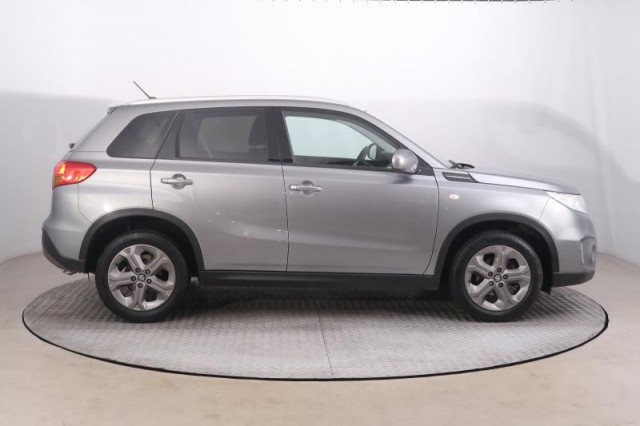 Suzuki Vitara  1.6 VVT 