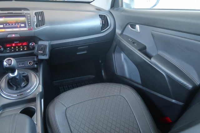 Kia Sportage  1.7 CRDi 