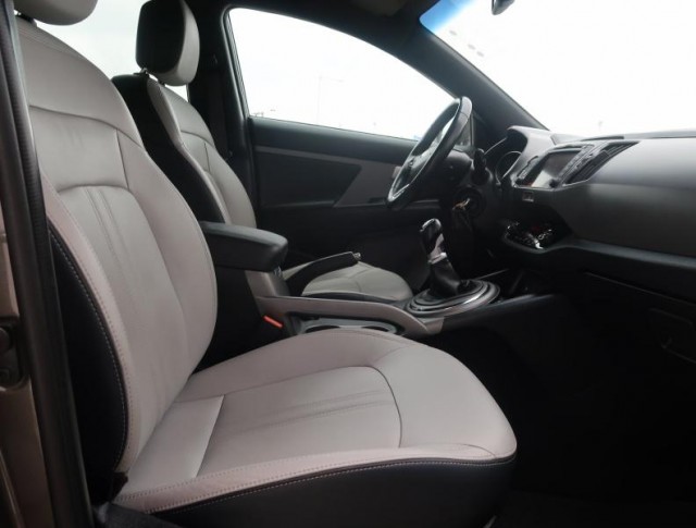 Kia Sportage  1.6 GDI 