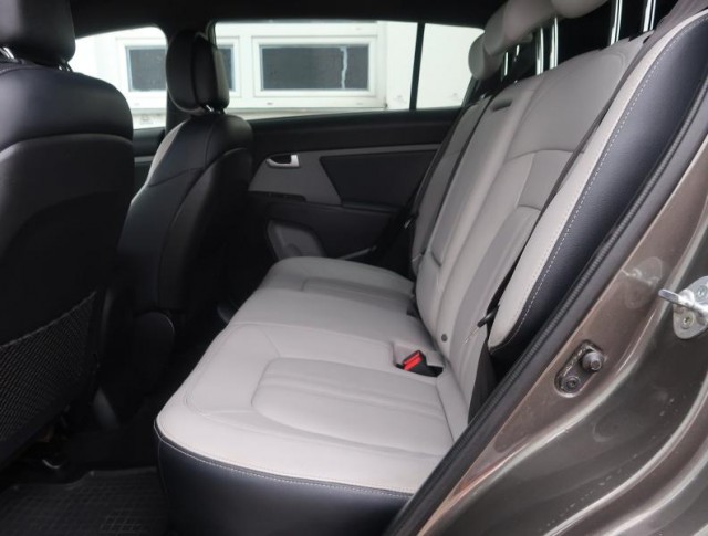 Kia Sportage  1.6 GDI 