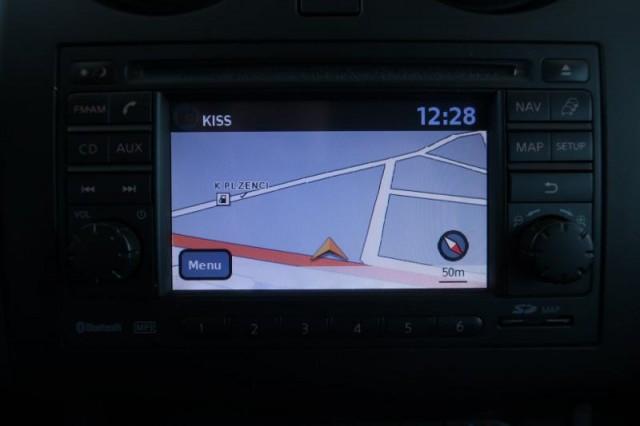 Nissan Qashqai  1.6 
