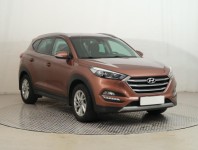 Hyundai Tucson  1.7 CRDi Trikolor
