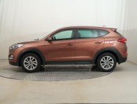 Hyundai Tucson  1.7 CRDi Trikolor