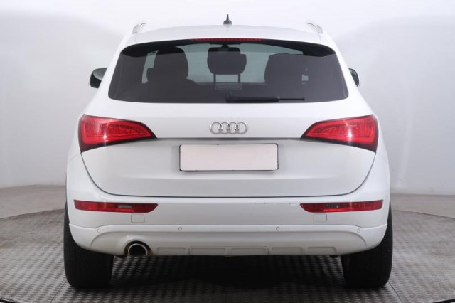 Audi Q5  2.0 TDI 