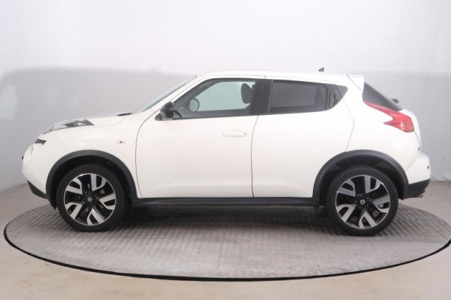Nissan Juke  1.6 i 