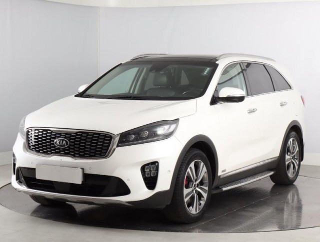 Kia Sorento  2.2 CRDi 