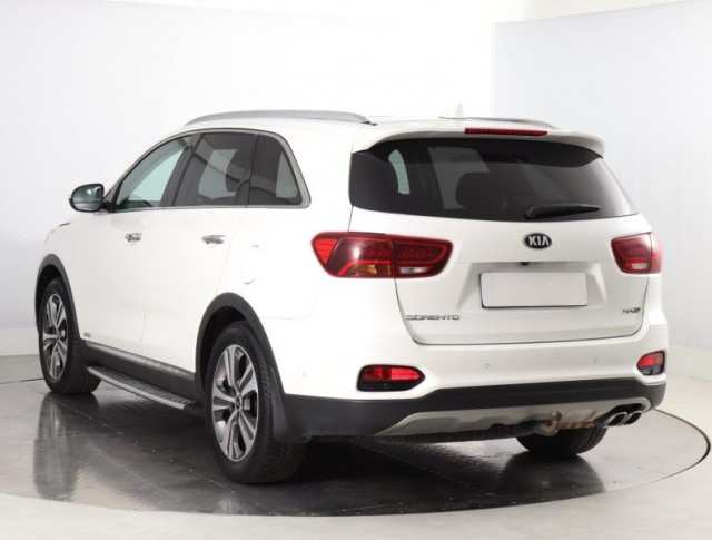 Kia Sorento  2.2 CRDi 