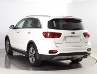 Kia Sorento  2.2 CRDi 