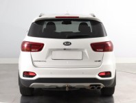 Kia Sorento  2.2 CRDi 
