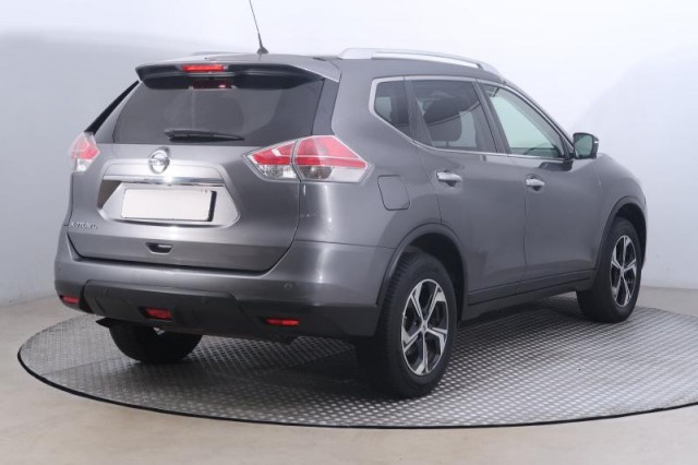 Nissan X-Trail  2.0 dCi 