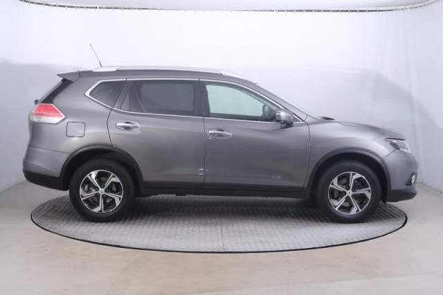 Nissan X-Trail  2.0 dCi 