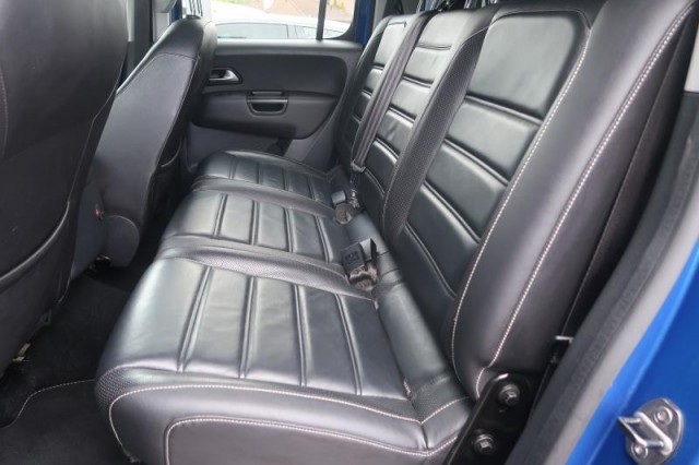 Volkswagen Amarok  V6 3.0 TDI Highline