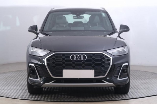 Audi Q5  40 TDI S line