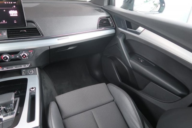 Audi Q5  40 TDI S line