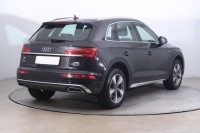 Audi Q5  40 TDI S line