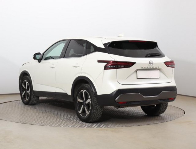 Nissan Qashqai  1.3 DIG-T MHEV N-Connecta