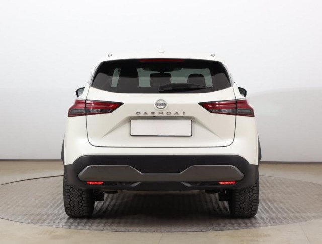Nissan Qashqai  1.3 DIG-T MHEV N-Connecta