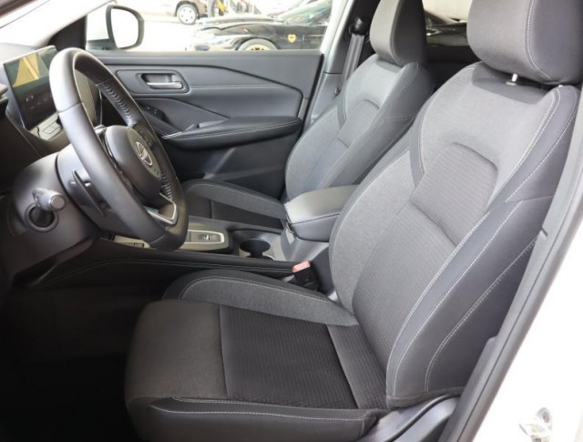 Nissan Qashqai  1.3 DIG-T MHEV N-Connecta