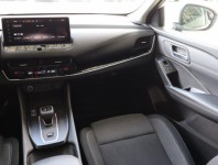Nissan Qashqai  1.3 DIG-T MHEV N-Connecta