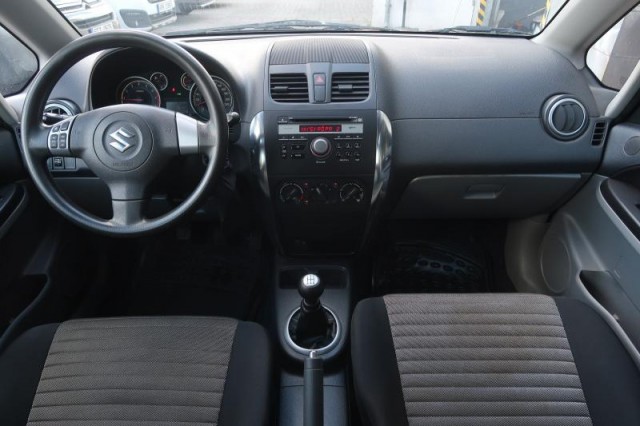 Suzuki SX4  1.6 VVT 