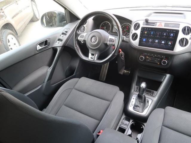 Volkswagen Tiguan  2.0 TDI R-Line