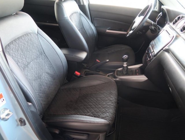 Suzuki Vitara  1.4 BoosterJet 