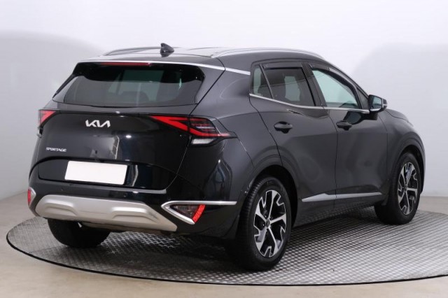 Kia Sportage  1.6 T-GDI MHEV 