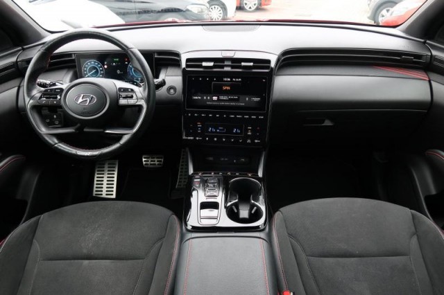 Hyundai Tucson  1.6 T-GDI 48V MHEV 