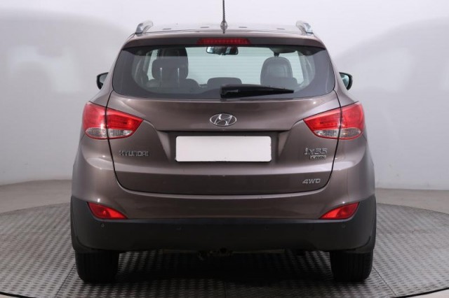 Hyundai ix35  2.0 CRDi 