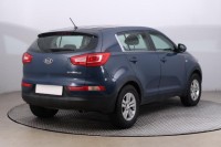 Kia Sportage  2.0 CVVT 