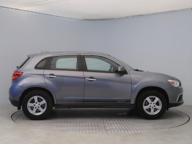 Mitsubishi ASX  1.6 MIVEC Inform