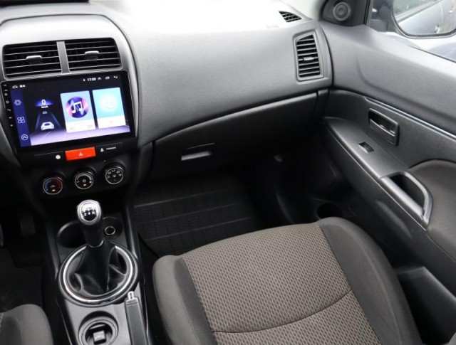 Mitsubishi ASX  1.6 MIVEC Inform