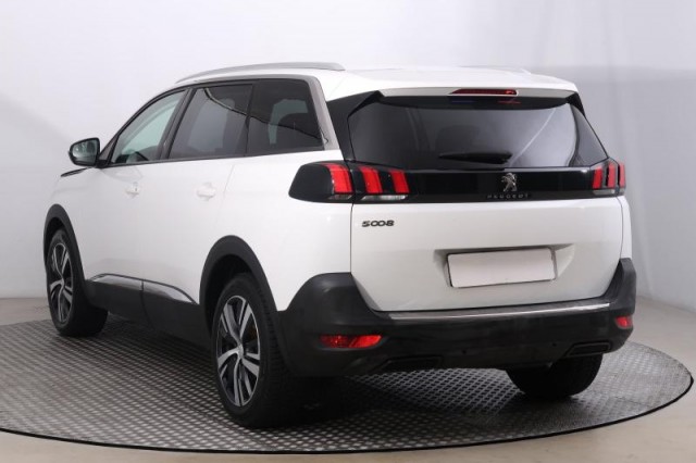 Peugeot 5008  PureTech 130 
