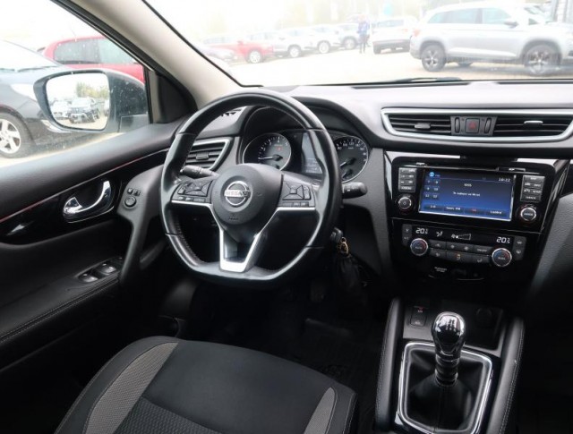 Nissan Qashqai  1.6 DIG-T 