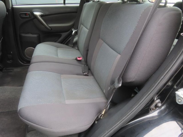 Toyota RAV 4  2.0 D-4D 