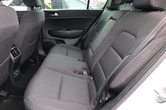 Kia Sportage  2.0 CRDi Comfort